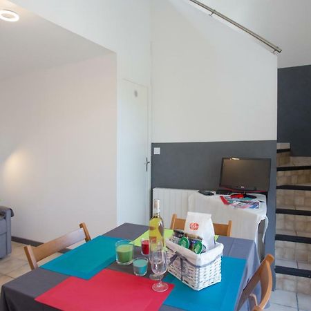 Duplex 4 Personnes A 200M De La Mer Apartamento Hyères Exterior foto